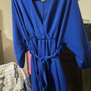 Elegant Blue Midi Dress